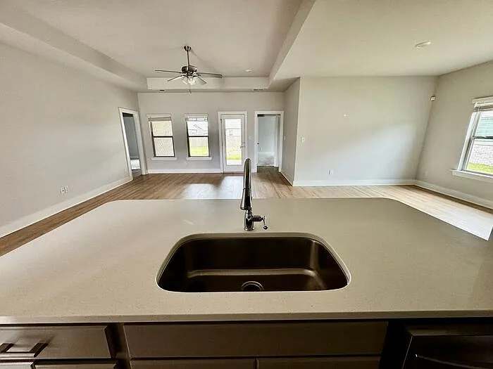172 Shangrila Way — Photo 7