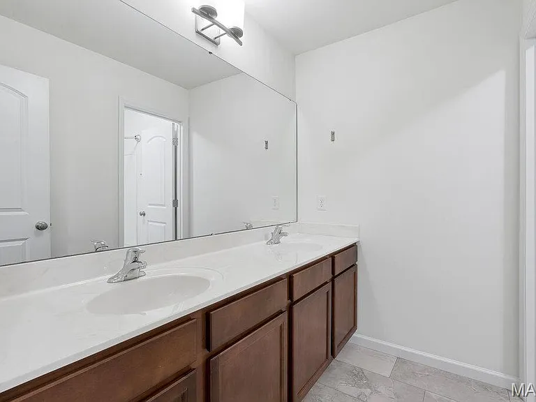 264 Arbors At Bridle Path — Photo 26
