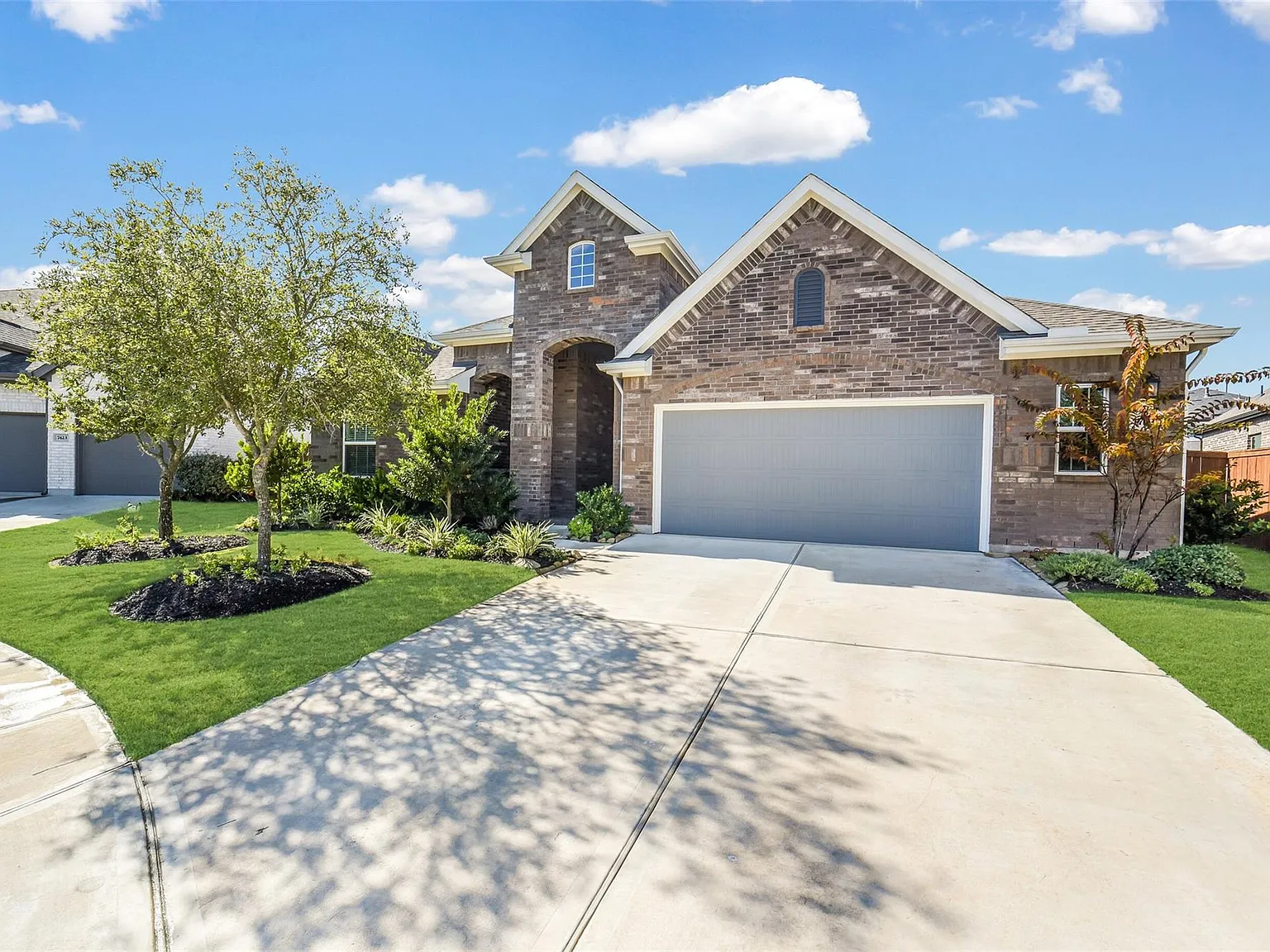 4 bed, 3.5 bath, 3027 sqft, $3,500 — Photo 1