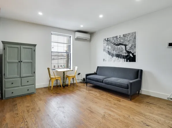 359 Vernon Avenue image 1 of 8