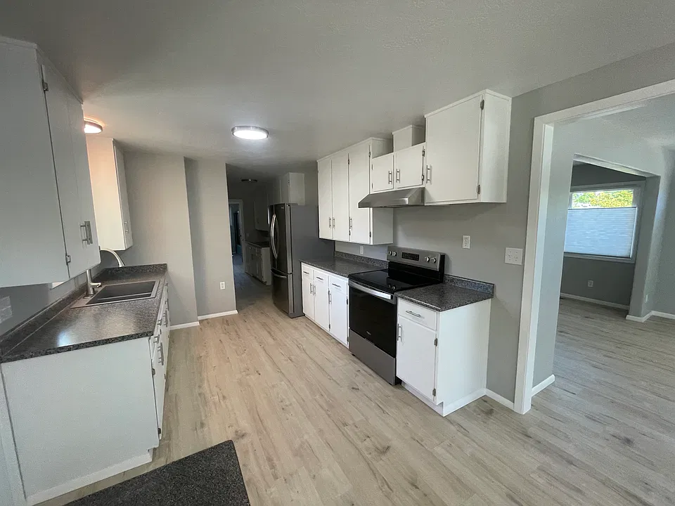 3004 Delta Waters Rd