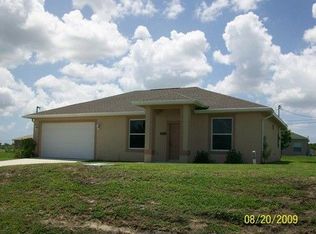 1300 NE 9th Pl, Cape Coral, FL 33909