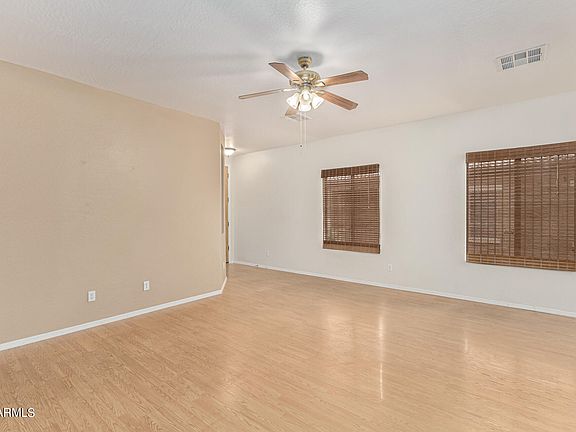 5th image of 437 E TAYLOR Trail