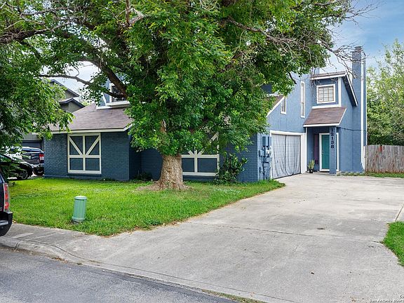 2nd image of 12138 VISTA NOGAL ST