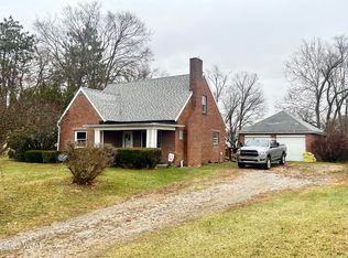 665 Domersville Rd, Defiance, OH 43512