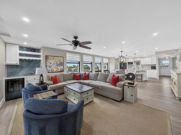 5th image of 1629 Riverview Road #521