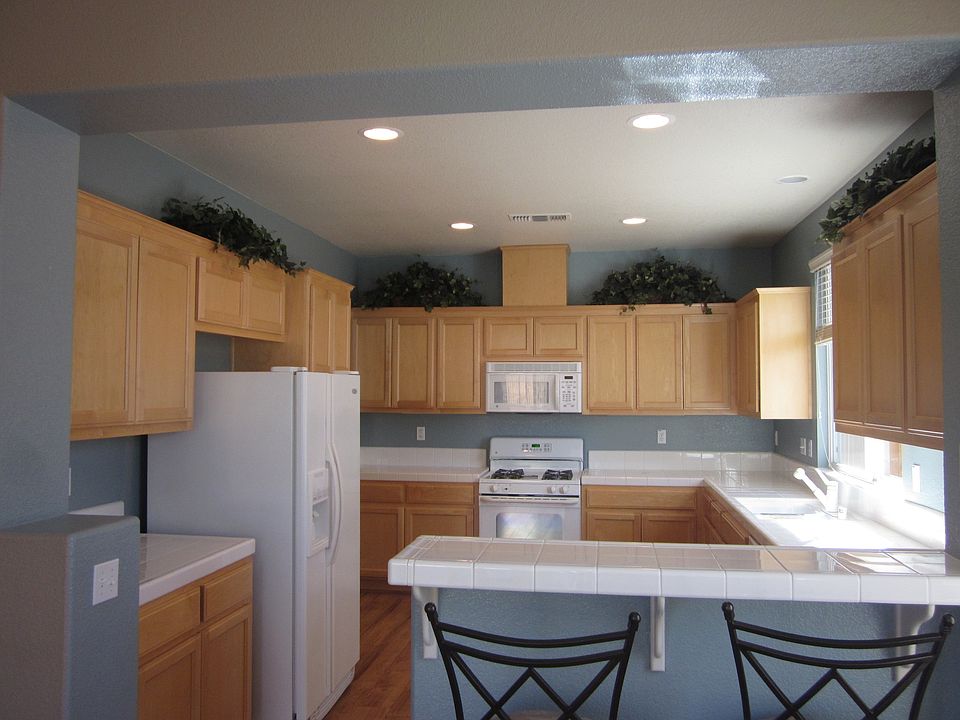 1st image of 707 Almanor Ct