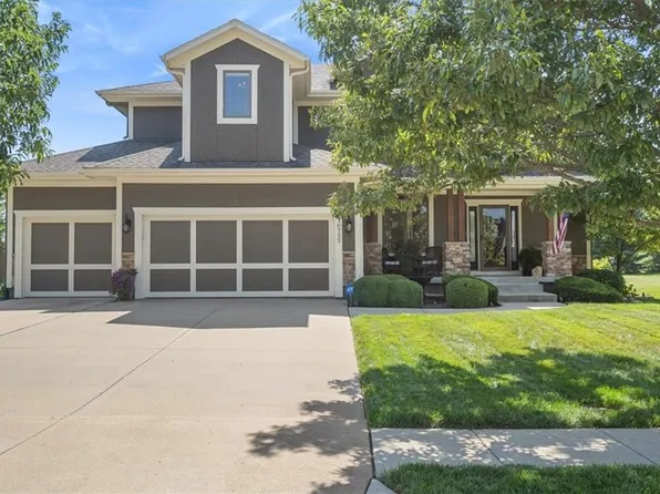 16755 W 162nd St, Olathe, KS 66062