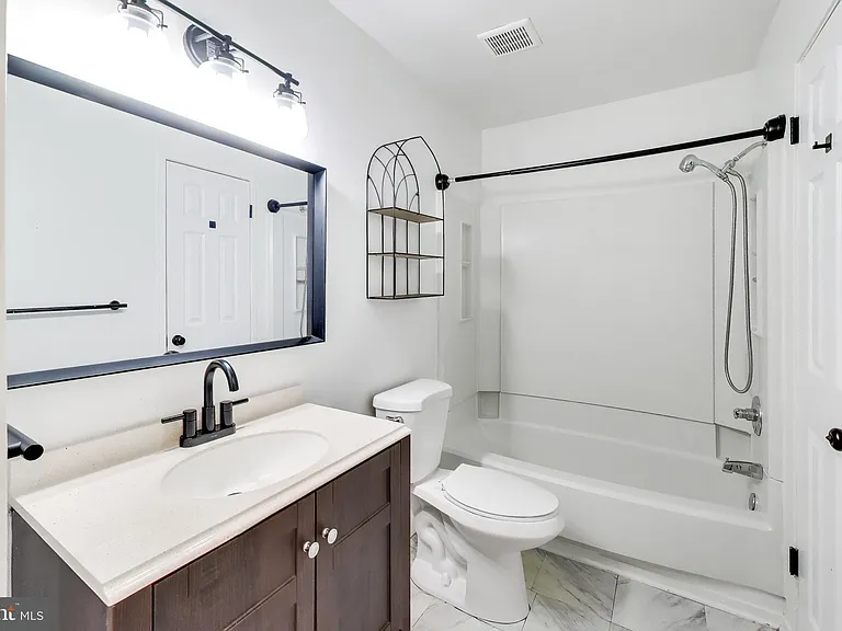 13117 Wonderland Way #4 — Photo 18
