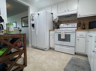 9340 Sunrise Lakes Blvd APT 203, Sunrise, FL 33322