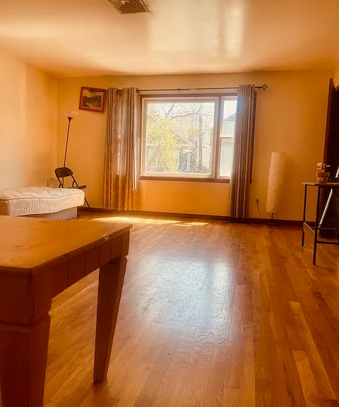 31 Romaine Ave #2 — Photo 9