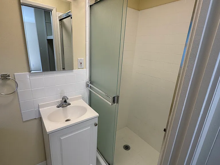 3 Mulberry Ct #15 — Photo 18