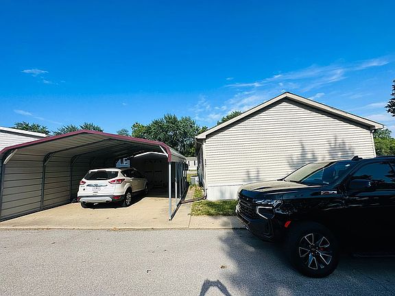 driveway and 
car port  