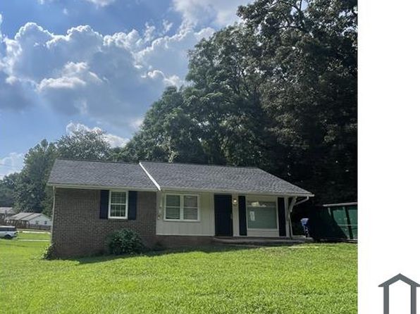 1923 Grange Dr SE