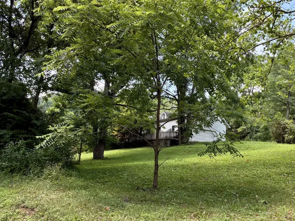 1420 Storys Run Rd, Cheshire, OH 45620