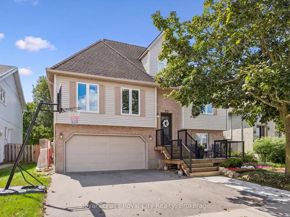22 Pacific Pl, Guelph, ON N1G 4R6