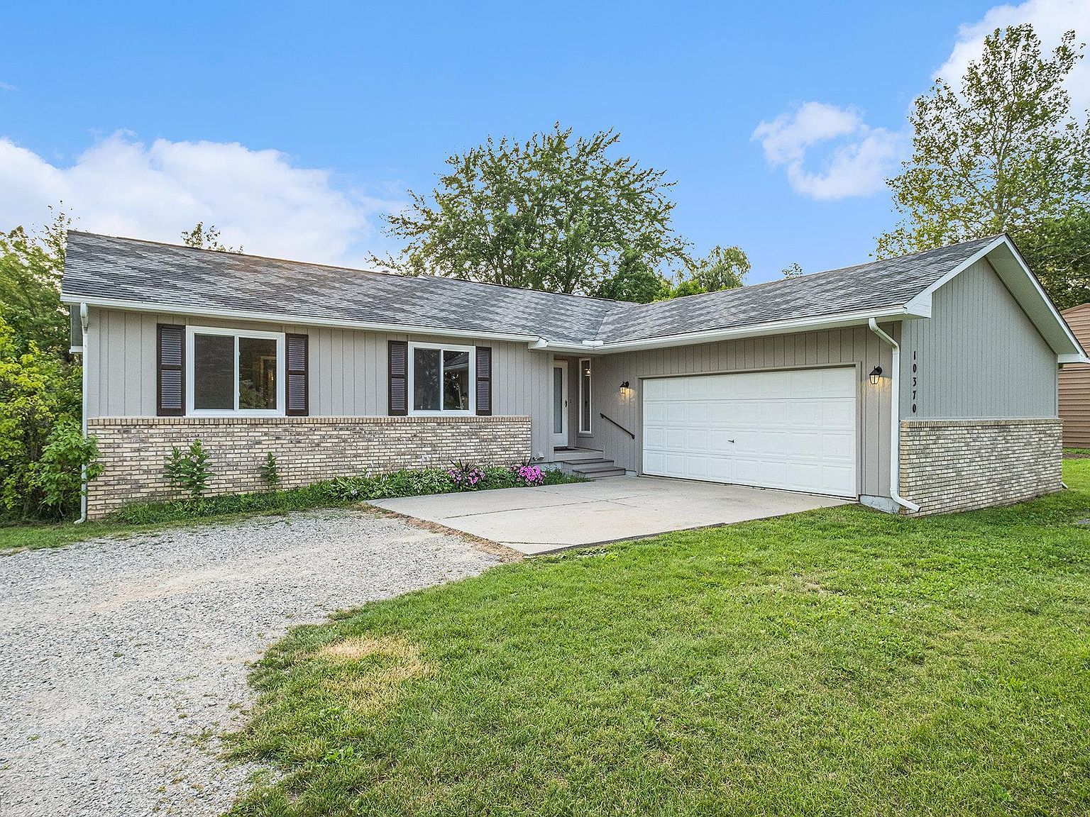 10370 Linden Rd, Grand Blanc, MI 48439 Zillow