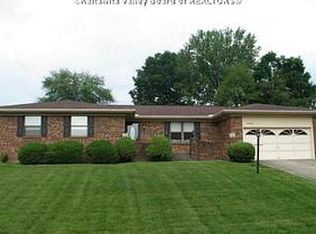 17 Michael St, Scott Depot, WV 25560