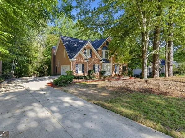 3535 Greenshire Ct, Douglasville, GA 30135
