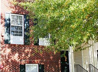 229 Village Square Dr, Woodstock, GA 30188
