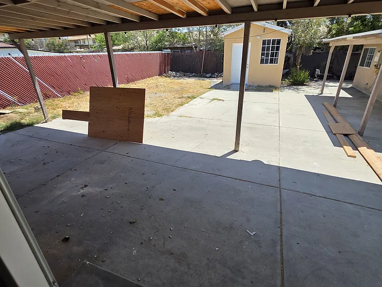 7915 Juniper Ave — Photo 16