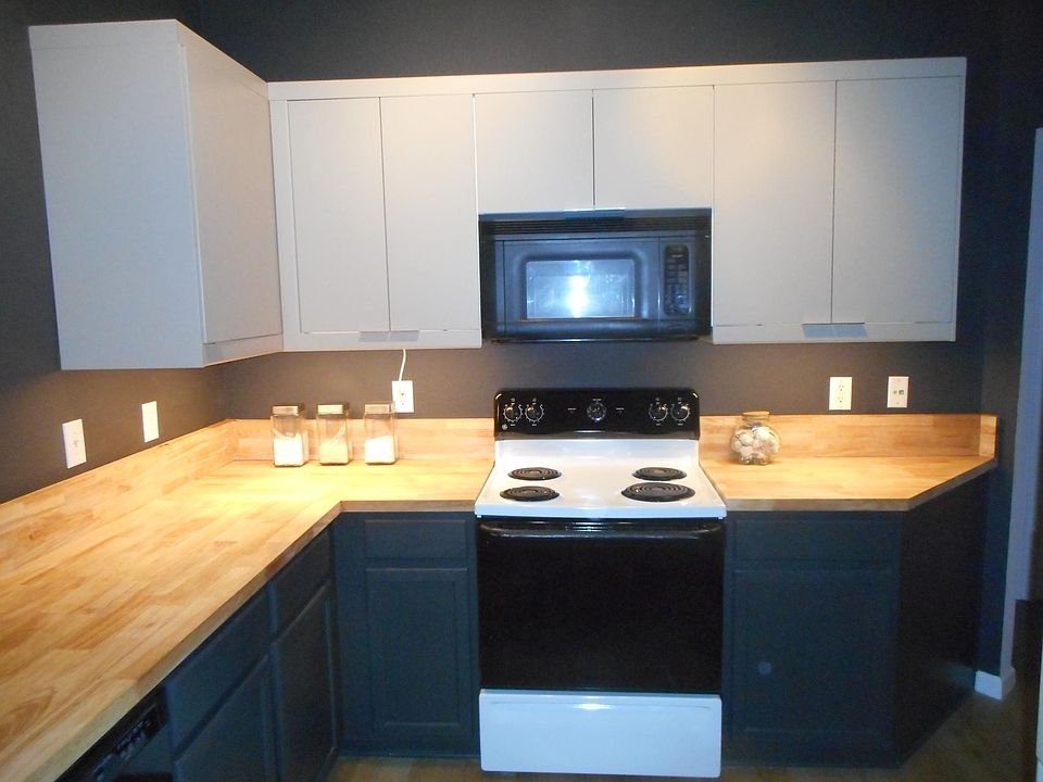 Cu\hic new kitchen with under cabinat lighting