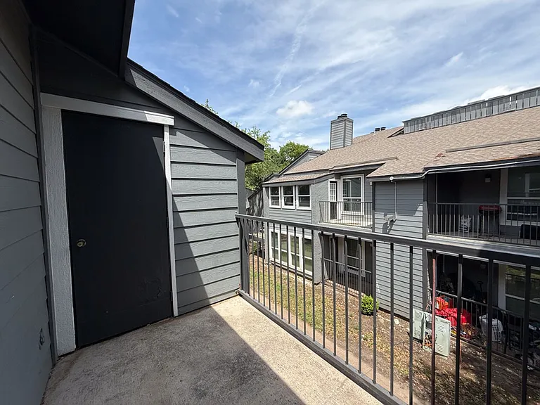 9696 Walnut St #2013 — Photo 13