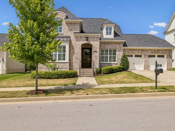 5019 Farmhouse Dr, Franklin, TN 37067