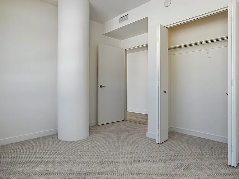 360 Residences — Photo 34