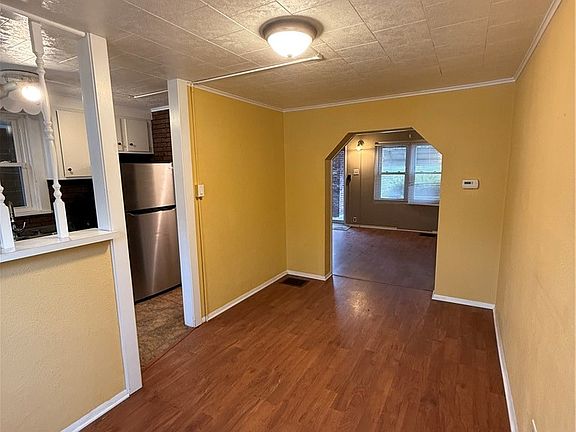 4th image of 7712 1/2 Francis St
