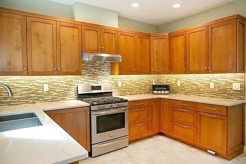 31 Rowe St #1 Photo 1