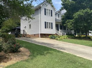 512 Hillandale Rd, Liberty, SC 29657