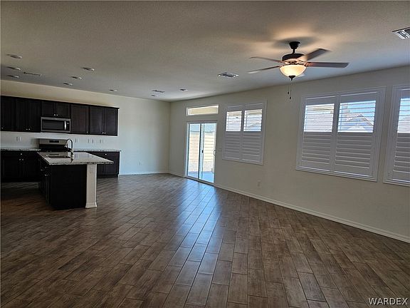 5th image of 539 Downey (155) Drive