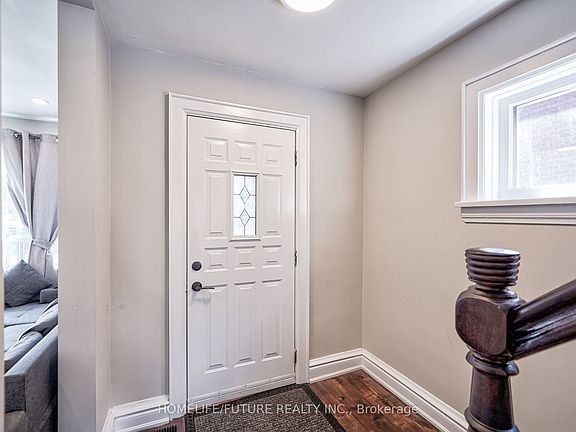 4th image of 268 Ritson Rd S