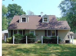 4883 Brooksdale Rd, Mentor, OH 44060