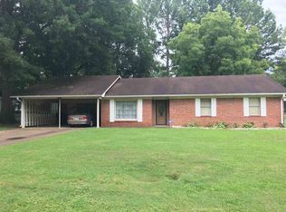 1067 Sunset Rdg, Milan, TN 38358