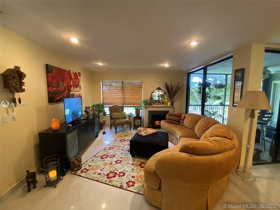 1st image of 2642 Carambola Cir #1728