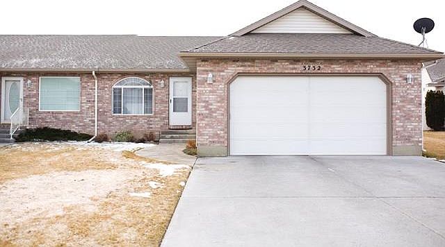 1st image of 3732 E Silverwood Cir