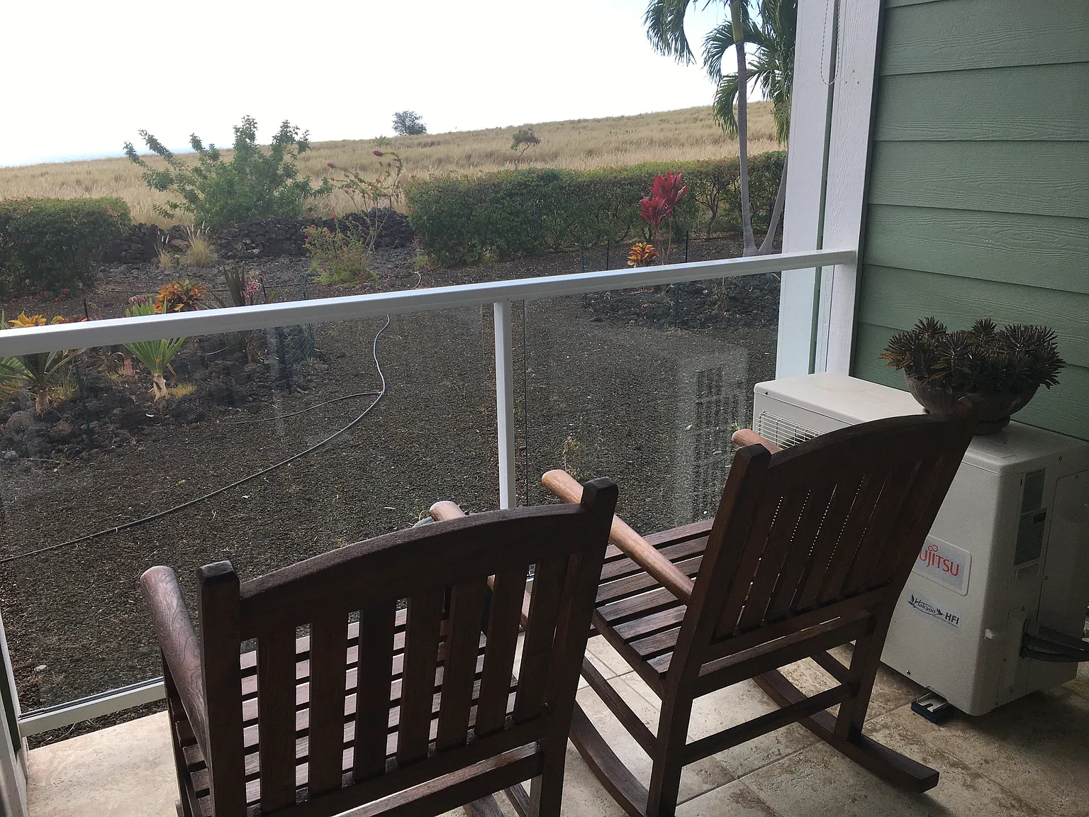 2 bed, 1010 sqft, $3,000 — Photo 1