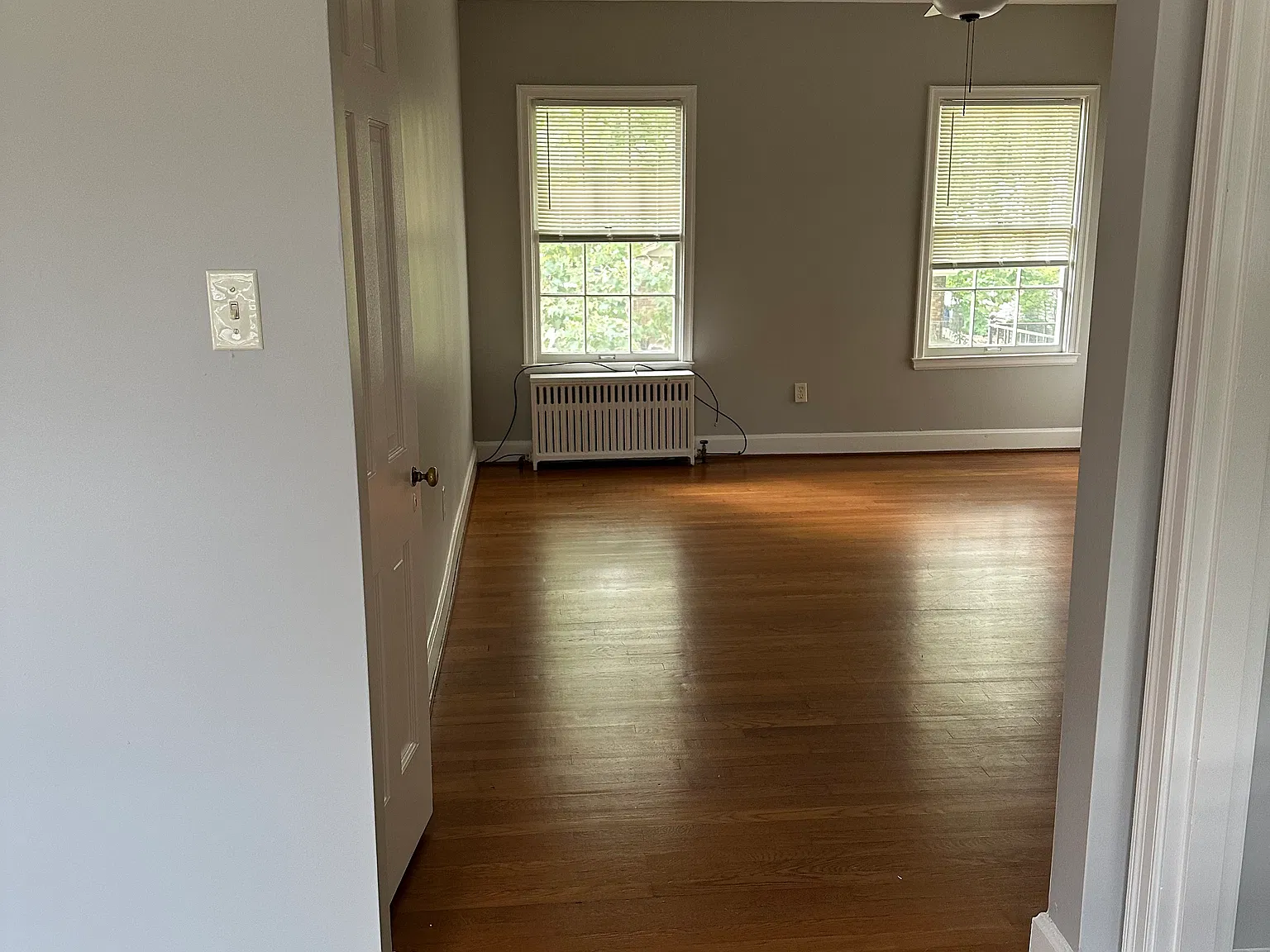 1 bed, 850 sqft, $975 — Photo 3