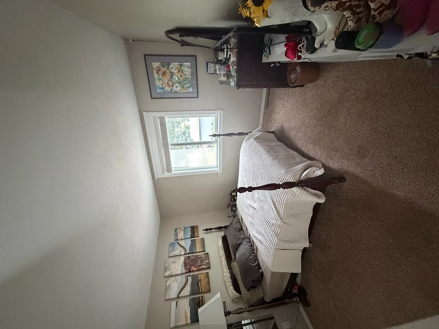 1913 Ames Ct — Photo 2