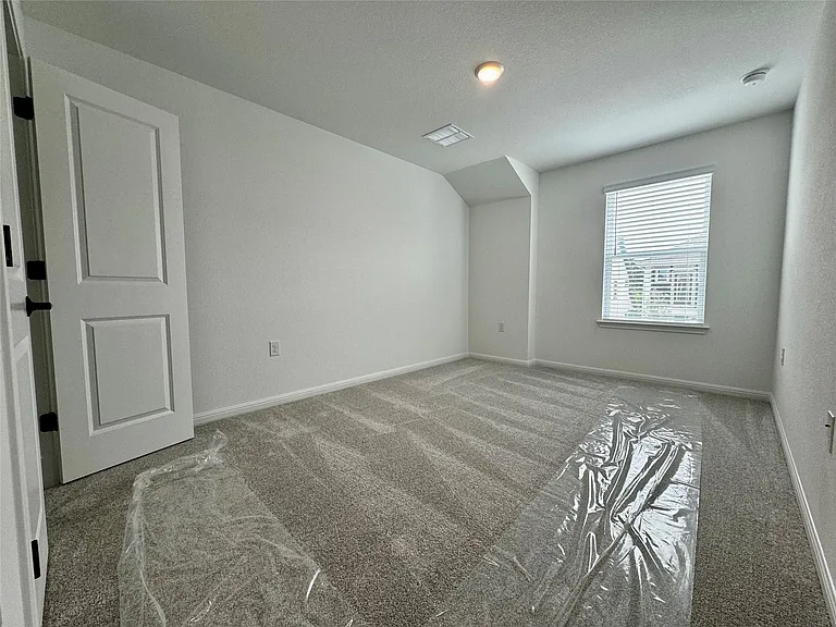 1602 Iberville Dr — Photo 14