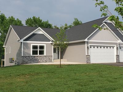 225 10th Ave NE, Hutchinson, MN, 55350