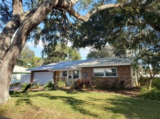 6621 121st St, Seminole, FL 33772