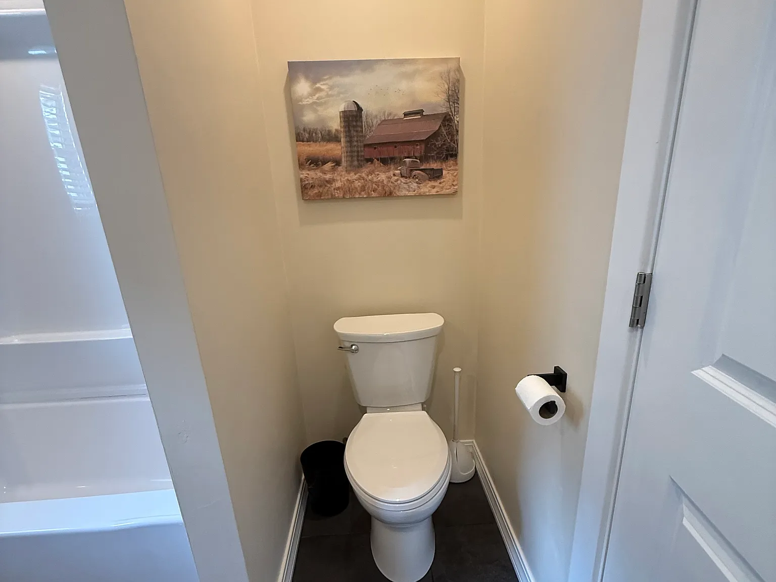 2 bed, 950 sqft, $2,800 — Photo 3