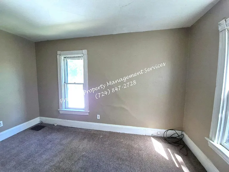 1613 4th Ave #FRONT — Photo 5