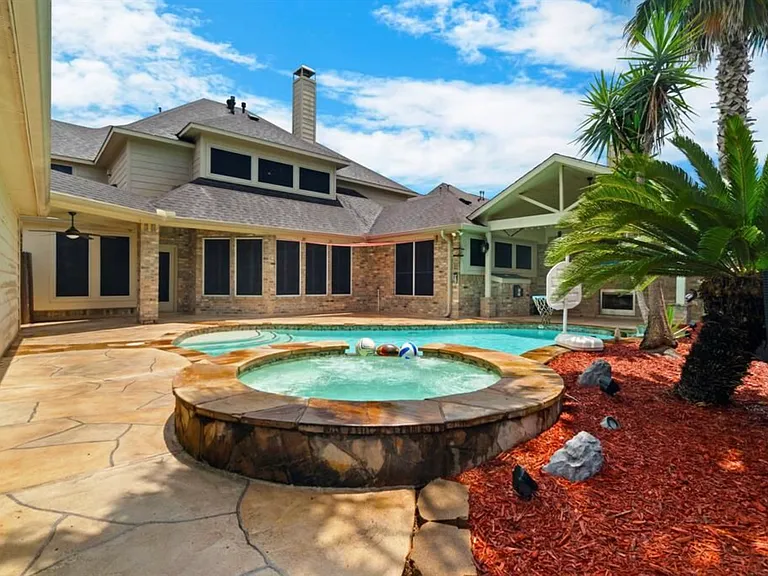 14011 Windy Stream Ln — Photo 3