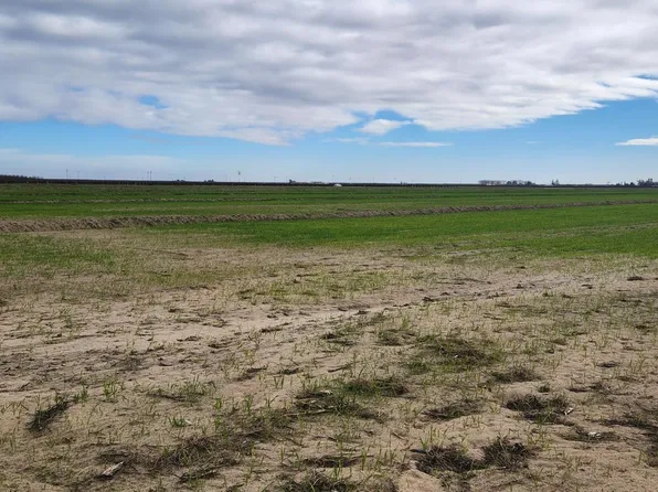 100 McMullin Grade Rd, San Joaquin, CA 93660
