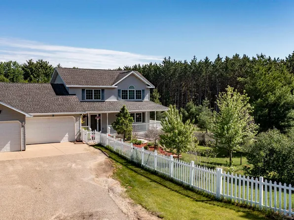 E2474 E Old Mill Run, Waupaca, WI 54981