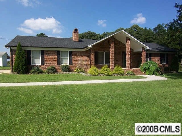 2nd image of 257 Alexis Lucia Rd